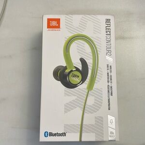 JBL Reflect Contour2 headphones